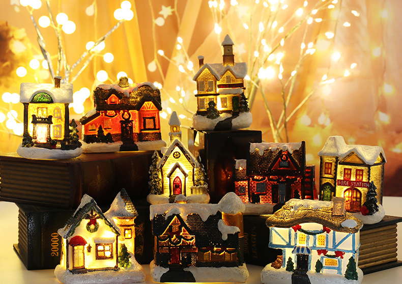 Cross-border New Christmas Decorations Resin Small House Micro Landscape Resin House Christmas Creative Luminous Small House_voghion.com