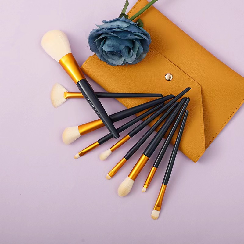 Nile Le 12 Ermu Same Style Makeup Brush Set Beginner 5 Eye Brush Soft Hair Powder Blush Highlight