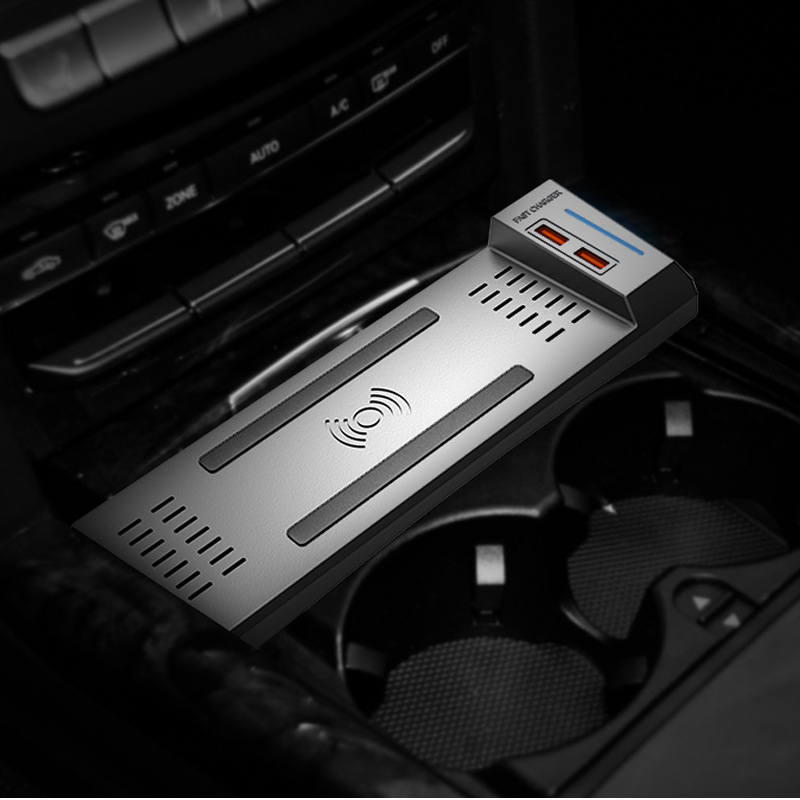 Suitable for Mercedes-Benz E-Class Car Wireless Charger W212 Mobile Phone Fast Charge 15W 2012-2015 E-Class Modification