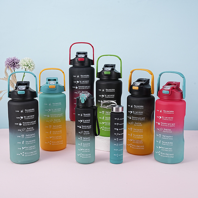 Strict selection of large capacity gradient color plastic cup three piece set portable sports kettle handle outdoor straw cup suit