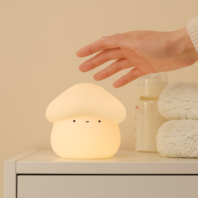 Mushroom head silicone lamp USB charging timing dimming night light bedroom bedside baby feeding pat light
