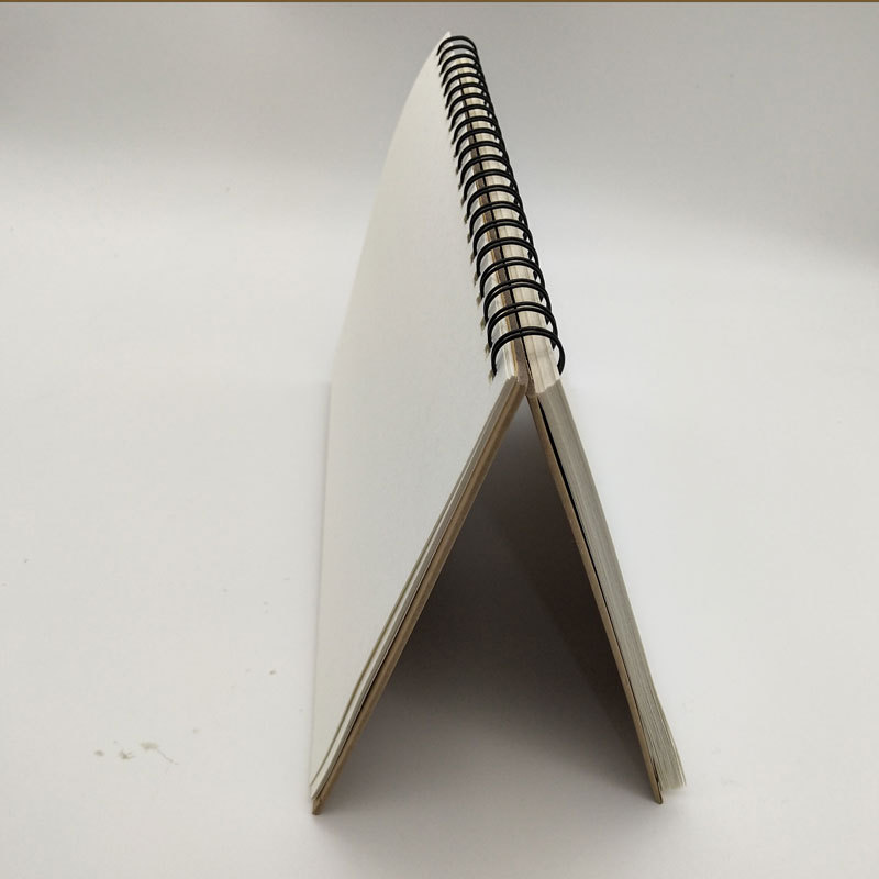 Thickened coil sketch book A4 8K sketch book special offer for art students 16 hand-painted sketch paper