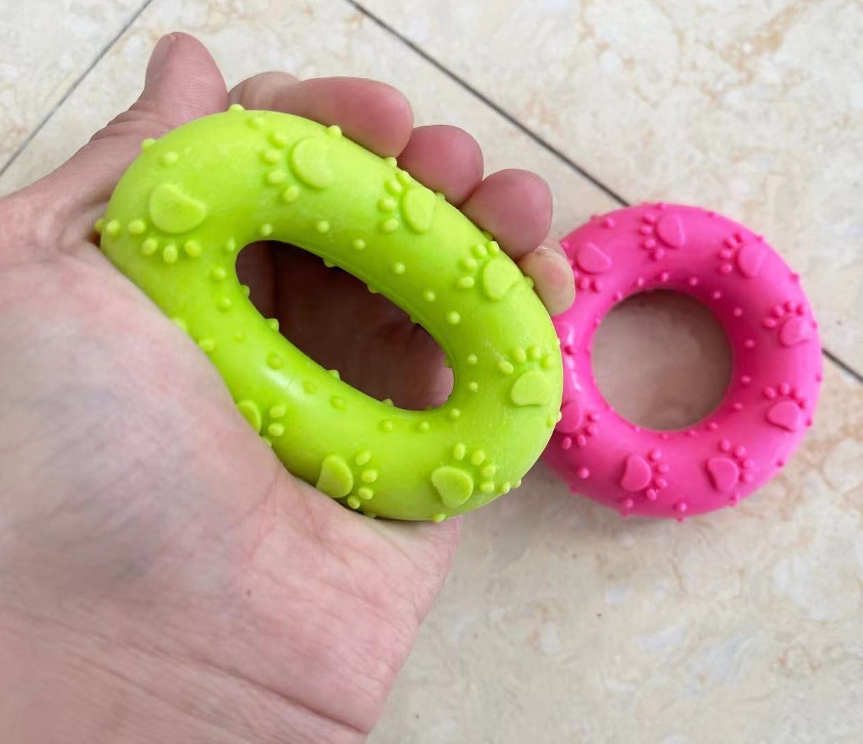 Dog paw print solid small circle pet TPR bite toy dog dog toy golden hair teddy bear pet supplies