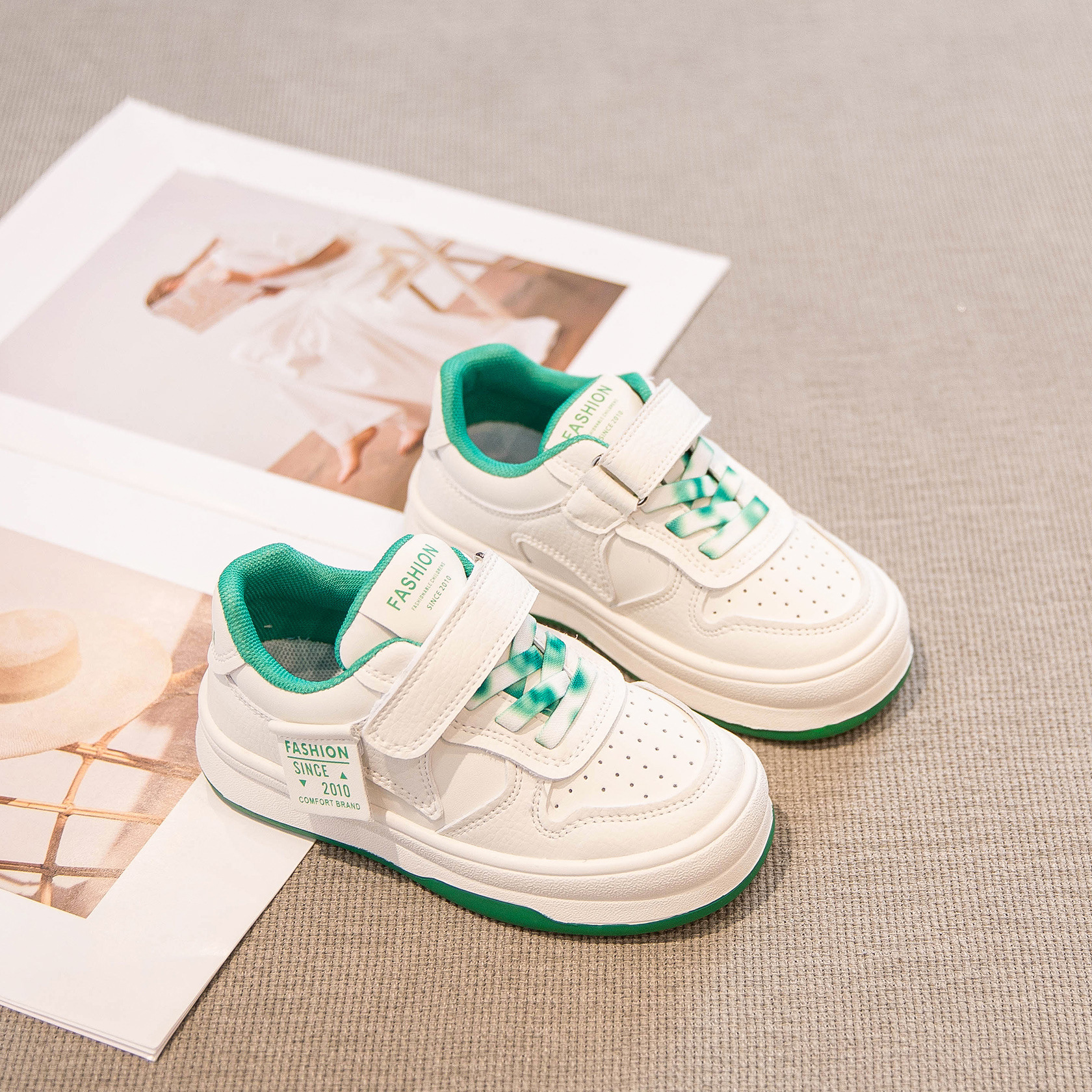 Girls' shoes sneaker 2023 spring new children's board shoes low-top fried street baby shoes middle and big children spring and autumn