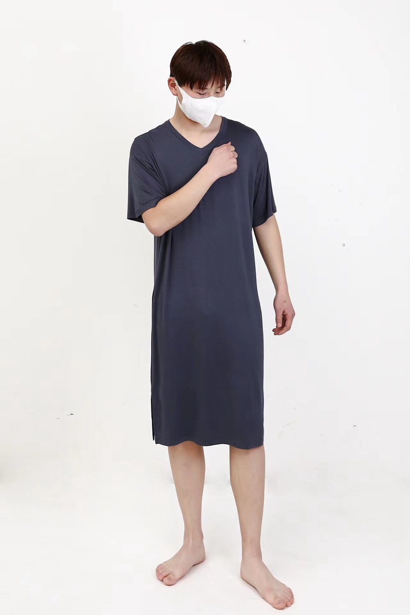 Vasaras jauna modāla vīriešu naktskrekla garas ceļgalu īsas piedurknes V veida kakla izgriezums vidēji garš halāts_voghion.com