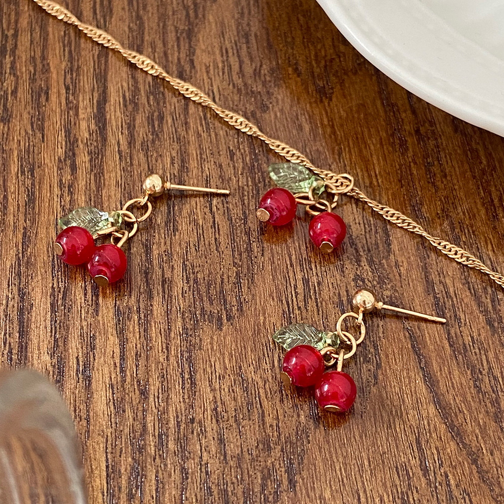 Cross-border cherry red necklace earrings suit light luxury niche design clavicle chain elegant exquisite suit jewelry for women