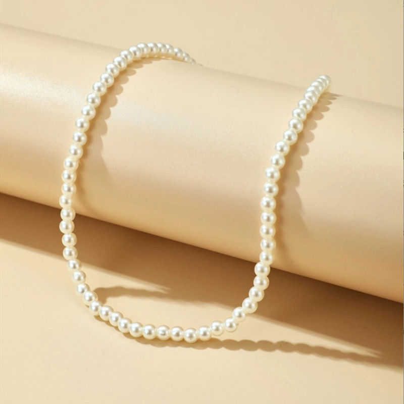 European and American cross-border jewelry personalized exquisite fashion all-match clavicle accessories women's simple white pearl pendant necklace