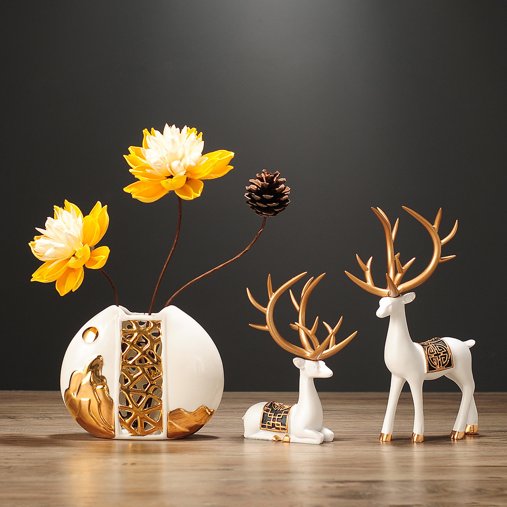 Wholesale TV cabinet wine cabinet decorations desktop deer ornaments ceramic creative home furnishings crafts spot