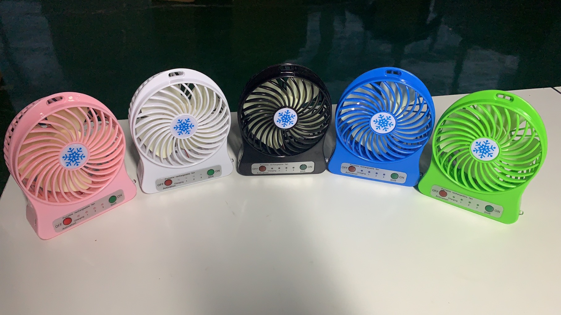 USB desktop small fan rechargeable portable mini fan for students snowflake Fan Night Light