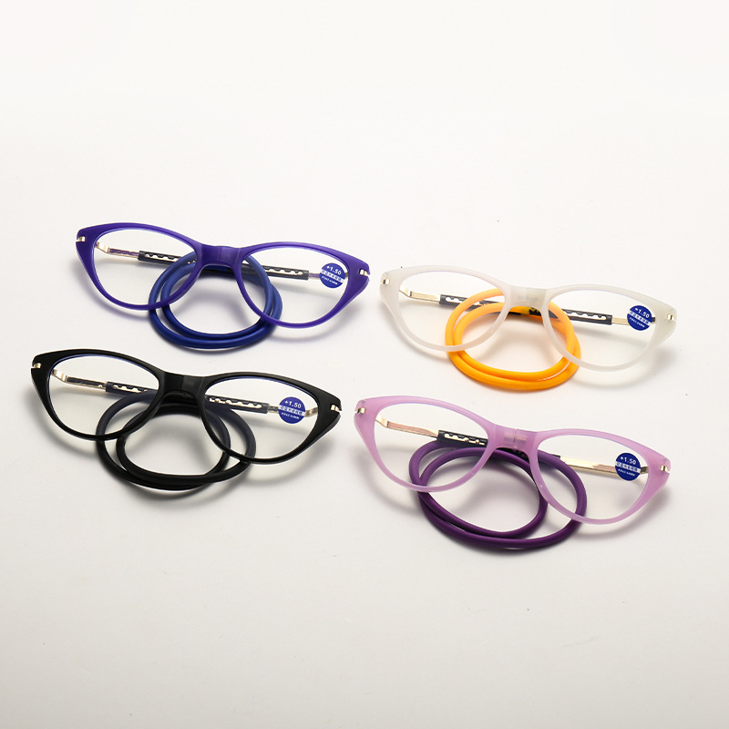 Anti-blue ray cat eye halter reading glasses silicone soft rope anti-lost women's reading glasses retractable portable wholesale