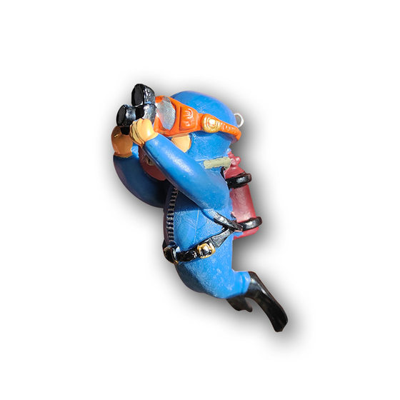Explosive wholesale fish tank diver ornaments landscaping decoration aquarium gifts popular floating Hayao Miyazaki blue fat man