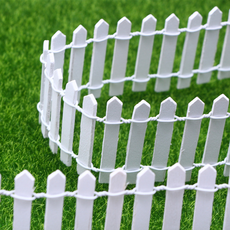 zakka micro landscape fence doll house gardening decoration fence fleshy wooden fence ornaments 5*90cm