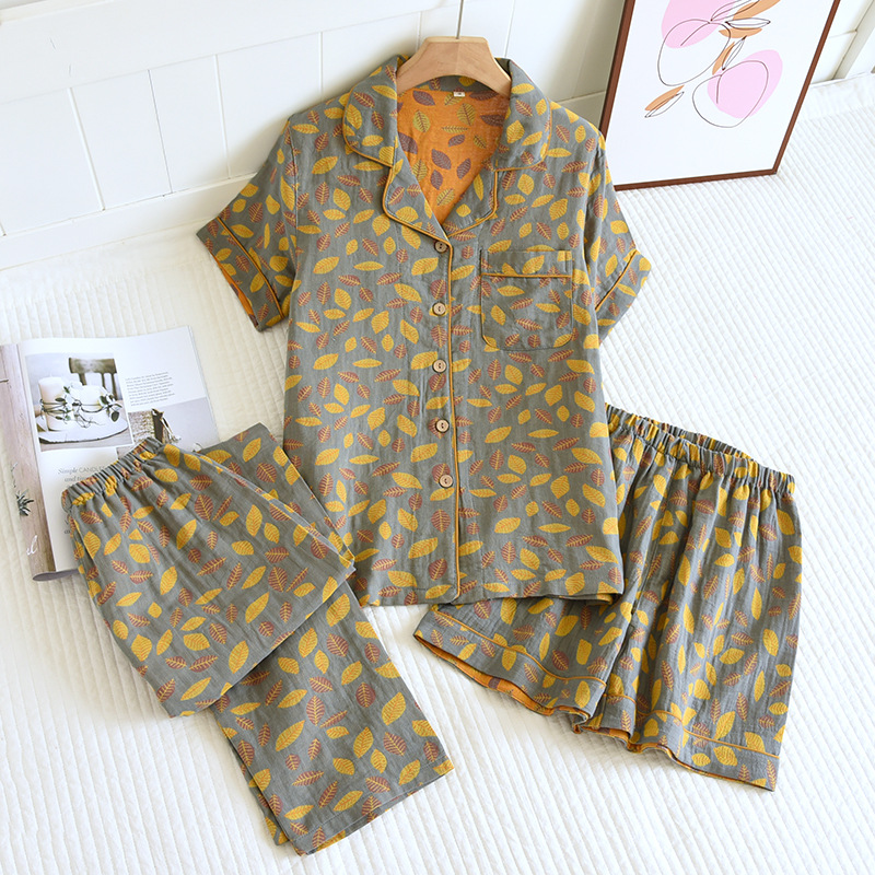 Retro printed pajamas three-piece set spring and summer cotton gauze thin short-sleeved shorts trousers home wear suit
