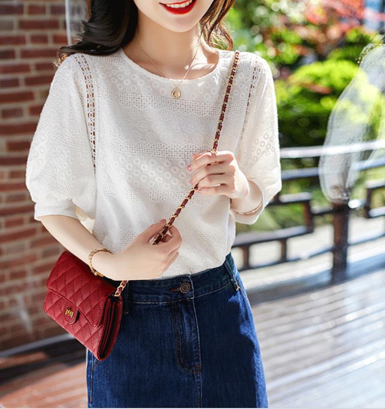 2023 Spring and Autumn New Elegant simple really beautiful water-soluble embroidered lantern sleeve white cotton top half sleeve shirt