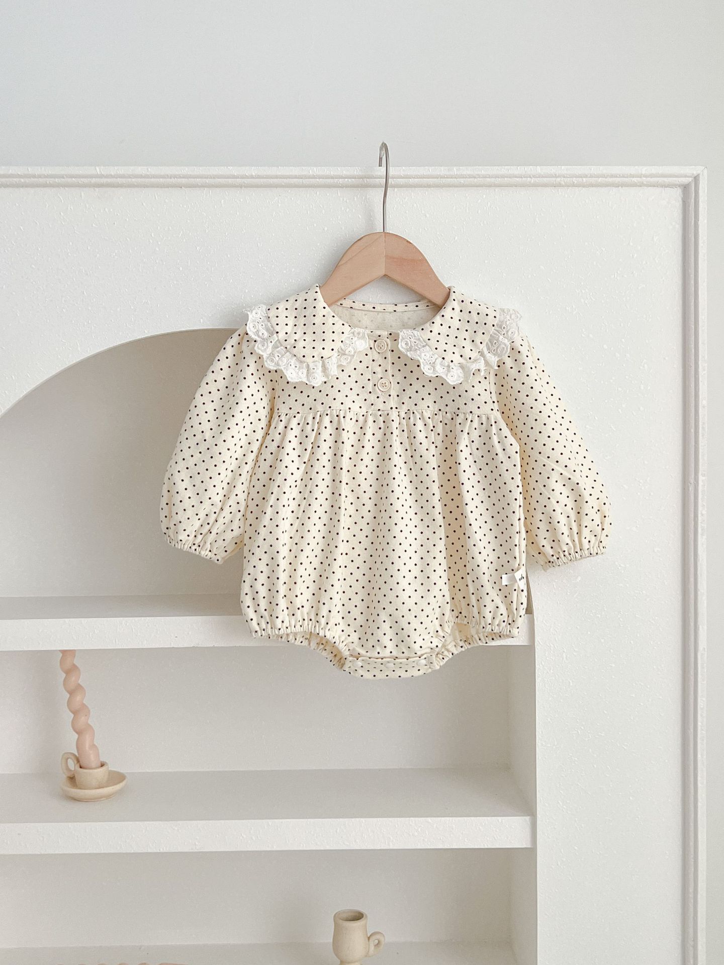 ins baby 2023 new sweet baby girl polka dot sheath fashionable lapel triangle romper romper