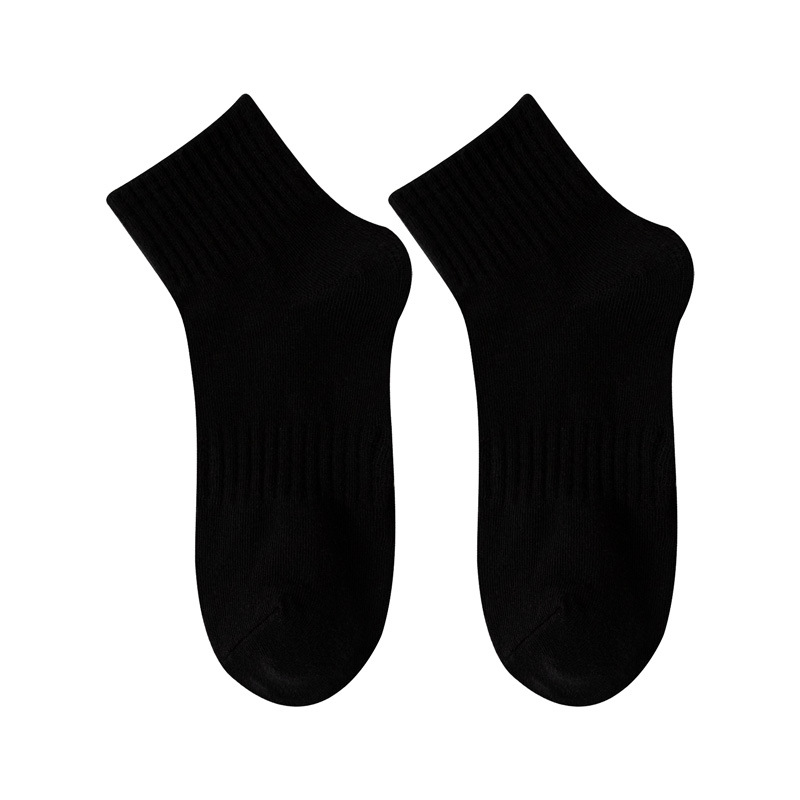 Socks women's mid-tube socks autumn and winter cotton socks deodorant sweat-absorbent non-slip sports women's socks spring and autumn black and white women's socks