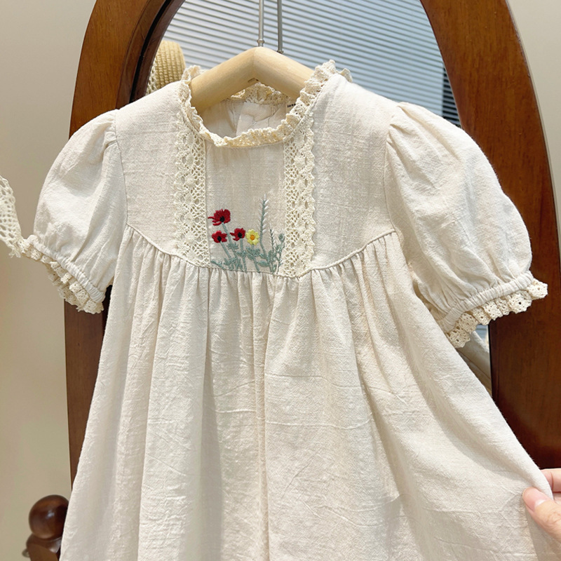 Korean style girls cotton and linen dress summer short-sleeved flower embroidery foreign style loose princess dress for children trendy generation