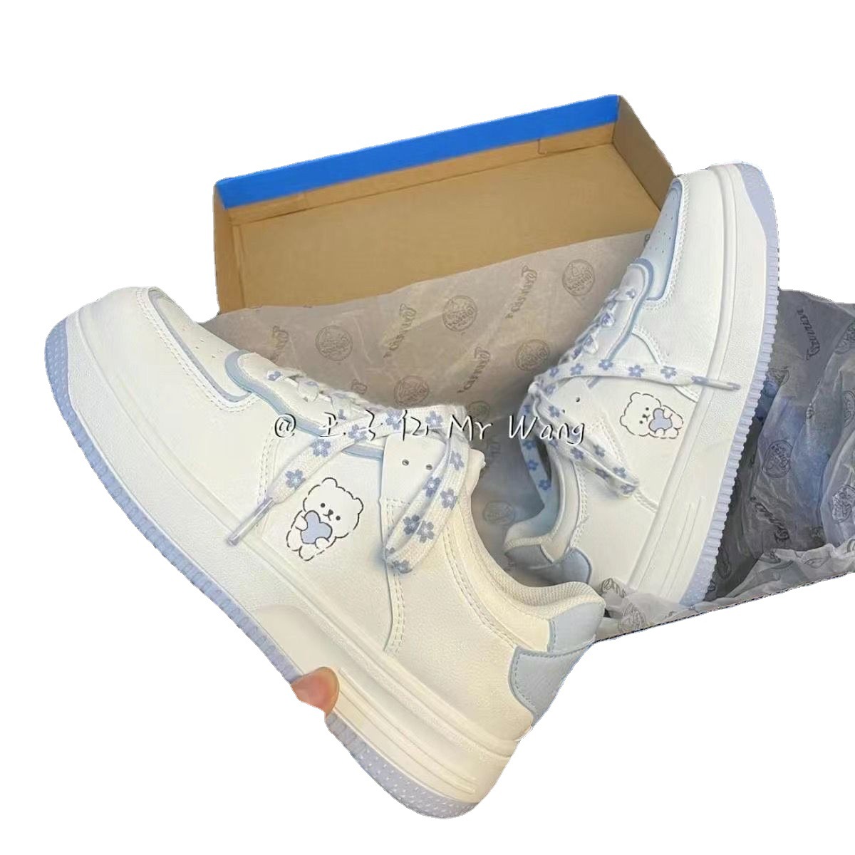 2023 Spring and Autumn New Female Cute Bear Casual White Shoes Round Toe Flat Student White Shoes Wholesale