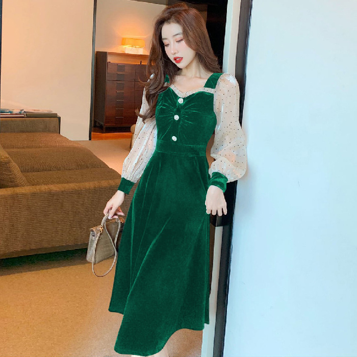 Velvet Dress Autumn and Winter Women's 2023 New Dress High-end Elegant Slim Hepburn Style Small Black Dress Long Dress
