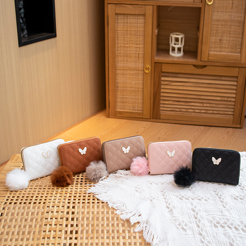 Butterfly embroidered small wallet 2023ladies bag lady change wallet foreign trade small bag wholesale 20% discount red envelope