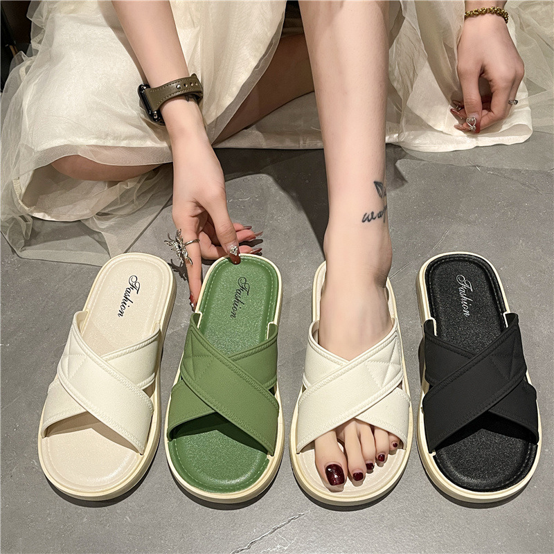 Slippers Women's Summer Wear 2024 Korean Style Casual Internet Popular Soft Bottom Cross Belt Fairy Wind Beach One-word Lazy Slippers