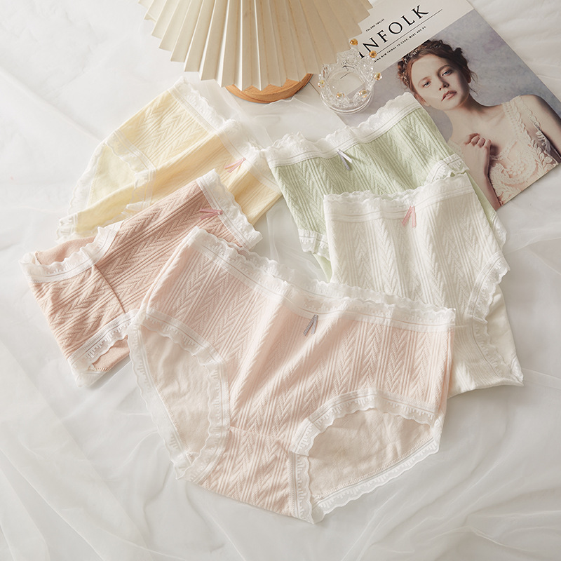Japanese cream pants sweet girl underwear cotton skin-friendly jacquard breathable hip high elastic waist underwear women Wholesale