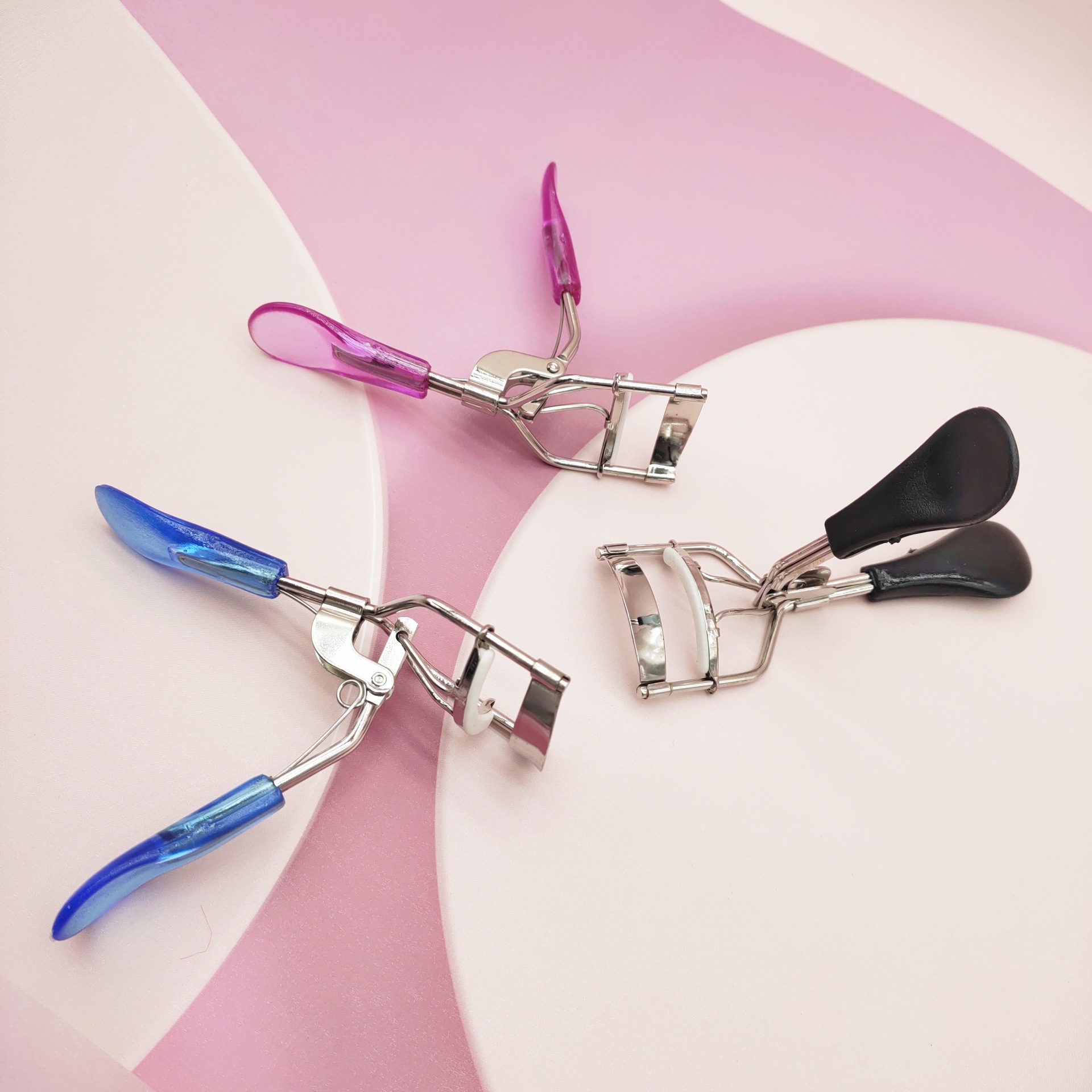 Stainless steel 3D three-dimensional eyelash curler makeup beginner eyelash fixer makeup tool eyelash curler wholesale