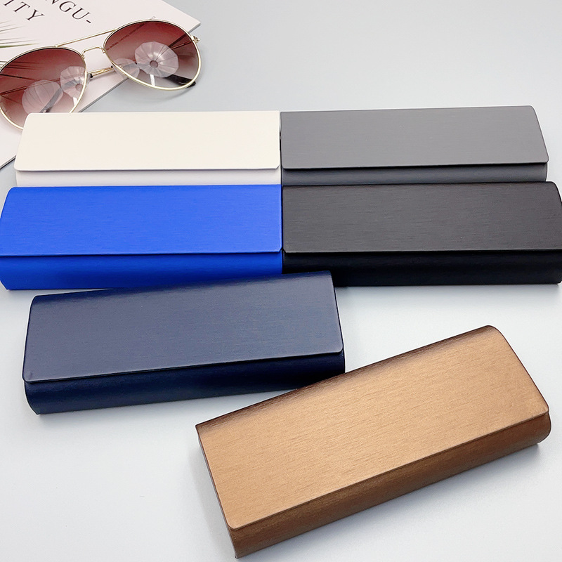 New high-level anti-pressure high-value myopia glasses box for men and women students factory wholesale glasses box