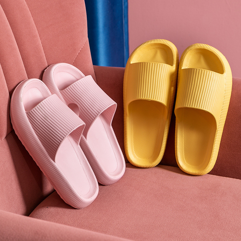 Slippers Explosive Household Feeling Slippers Women's Bathroom Bath Non-slip Deodorant Wear-resistant Home Wholesale Thick-soled Shoes