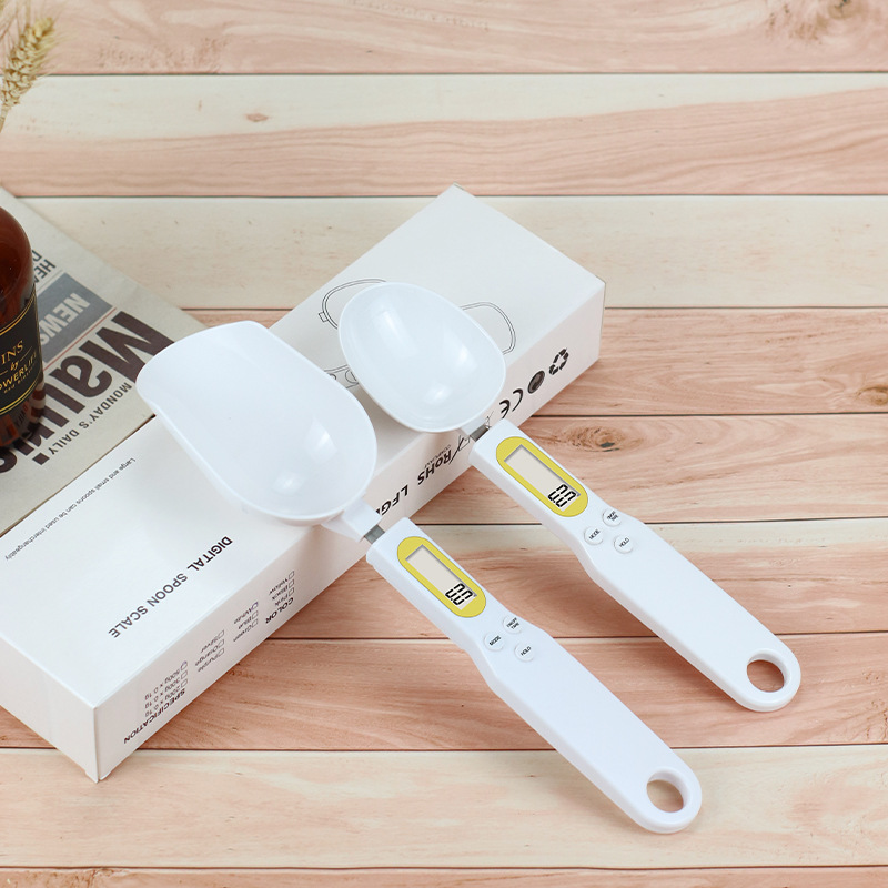 Small kitchen electronic scale portable spoon scale rechargeable electronic spoon weighing scale food kitchen scale gram weight scale