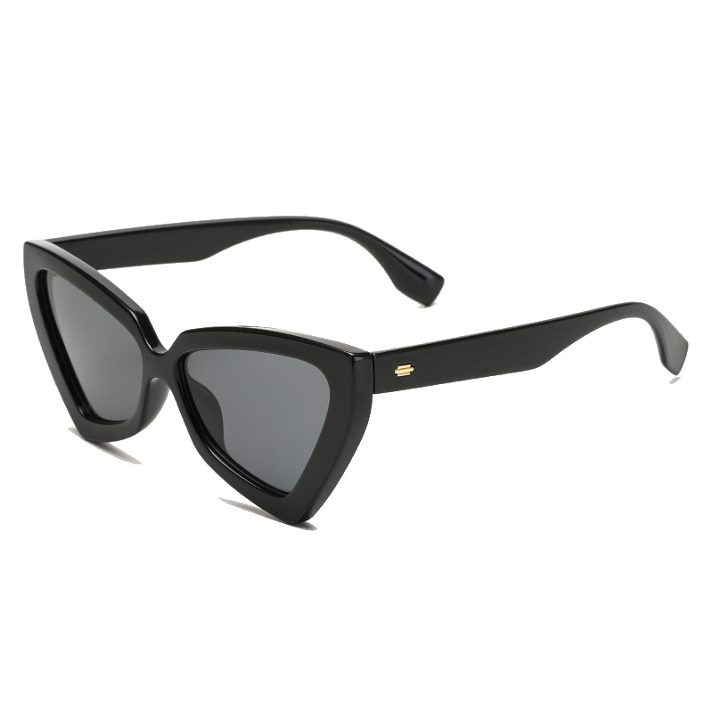 Sunglasses women's high-grade sunglasses summer 2022 new fashion UV-proof face-looking small glasses Internet celebrity same style