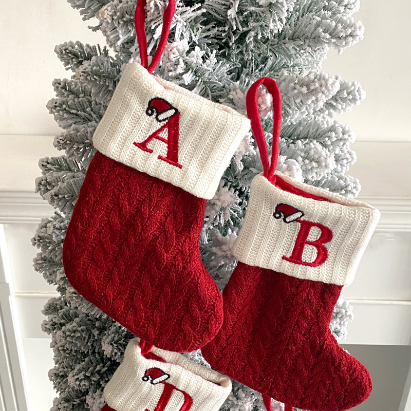 Kannerdagsbedürfnisser dekorativ gestrickte Socken Wollossocken gestickte Kanner-Séissegkeeten-Cadeau-Tütchen Bréif Chrëschtsocken-Cadeau-Tütchen_voghion.com