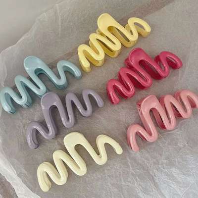 Wave shark clip dopamine grip large high-grade candy color clip design hairpin water ripple headdress