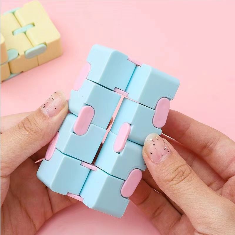 Decompression Rubik's Cube Spot Supply Infinite Rubik's Cube Decompression Toy Puzzle Rubik's Cube Decompression Handle