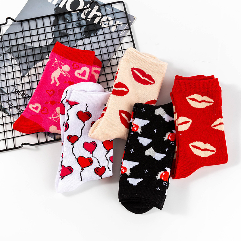 Spring and Autumn new Valentine's Day series mid-calf women's socks knitted jacquard cotton socks factory direct sales women's socks love