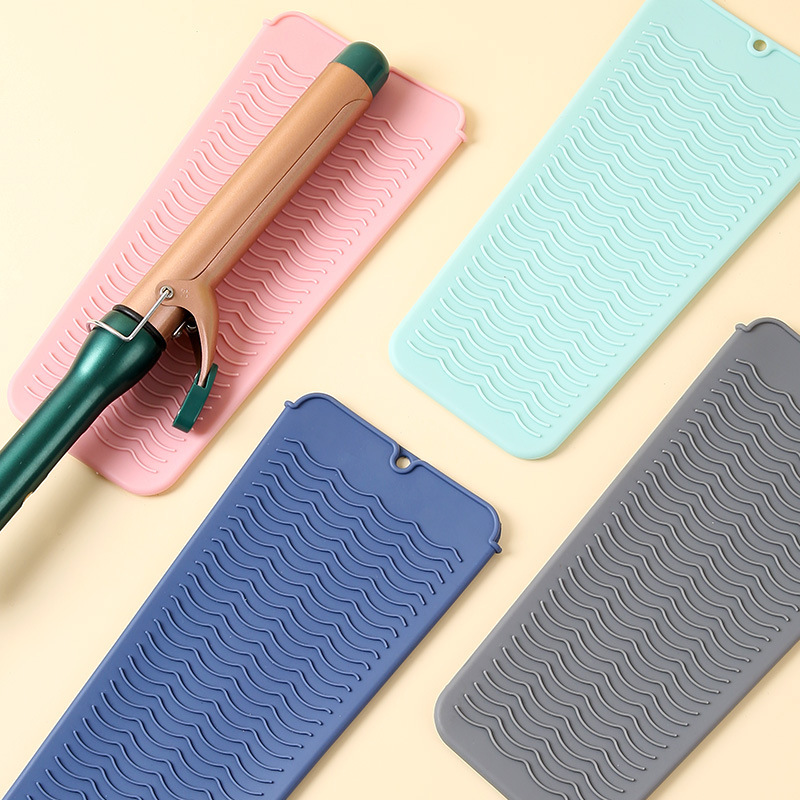Manufacturers supply silicone curling rod heat insulation pad straight hair comb storage bag hair straightener anti-Perm pad portable electric coil clip