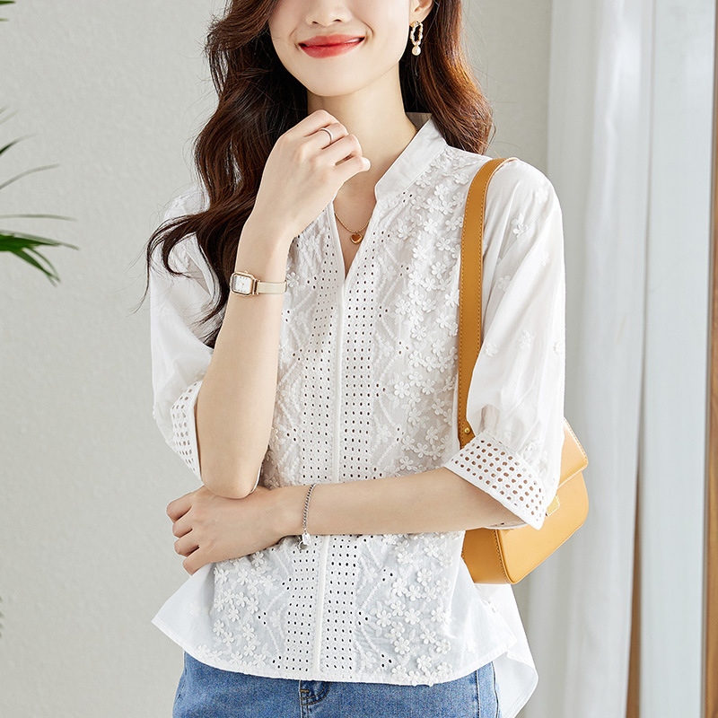 French Embroidered Shirt Women's Half Sleeve 2024 Summer New Arrival Pretty Age-Reducing Shirt Top Niche Chic Shirt