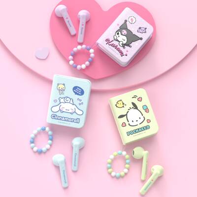 Sanrio coolomi Bluetooth headset in-ear High-looking sports game noise reduction cute book headset Universal