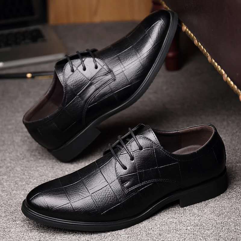 2022 spring new leather shoes men's business dress Best Man large size shoes Joker casual wedding shoes a generation of hair