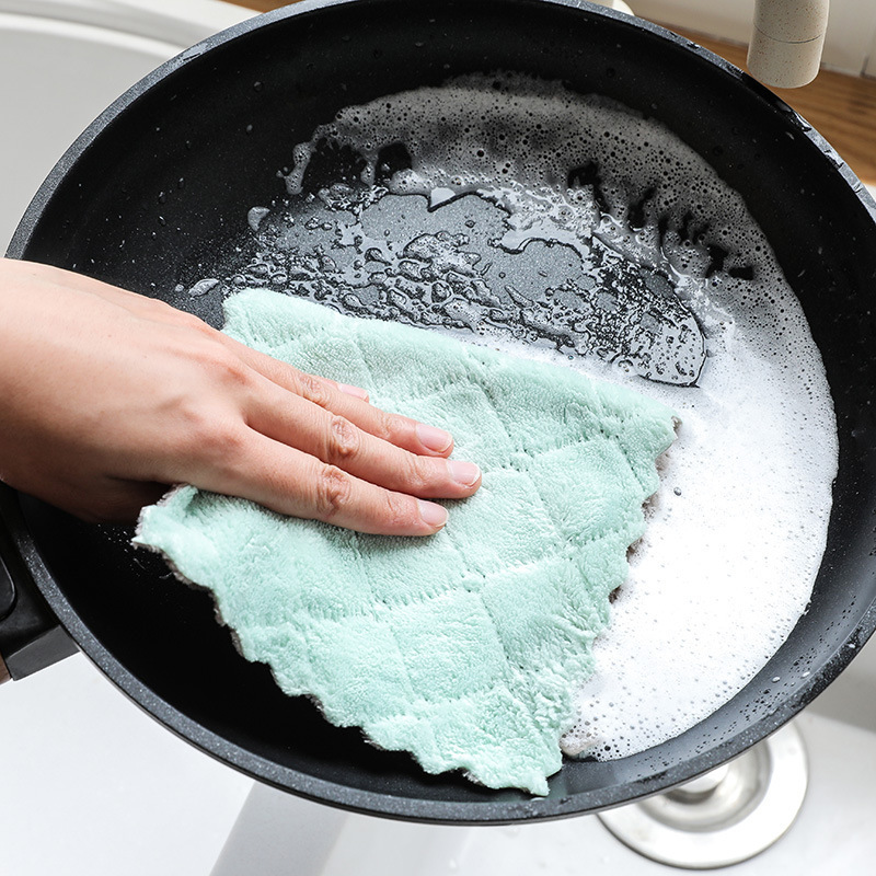 T wholesale plain double-sided strong absorbent cloth lint-free and oil-free coral fleece dishwashing dry and wet dishwashing cloth