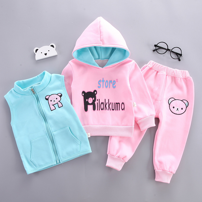 Winter cartoon winter clothing for boys and girls new children's clothing children's suit baby bear plus velvet 3-piece set 0-2-5 years old