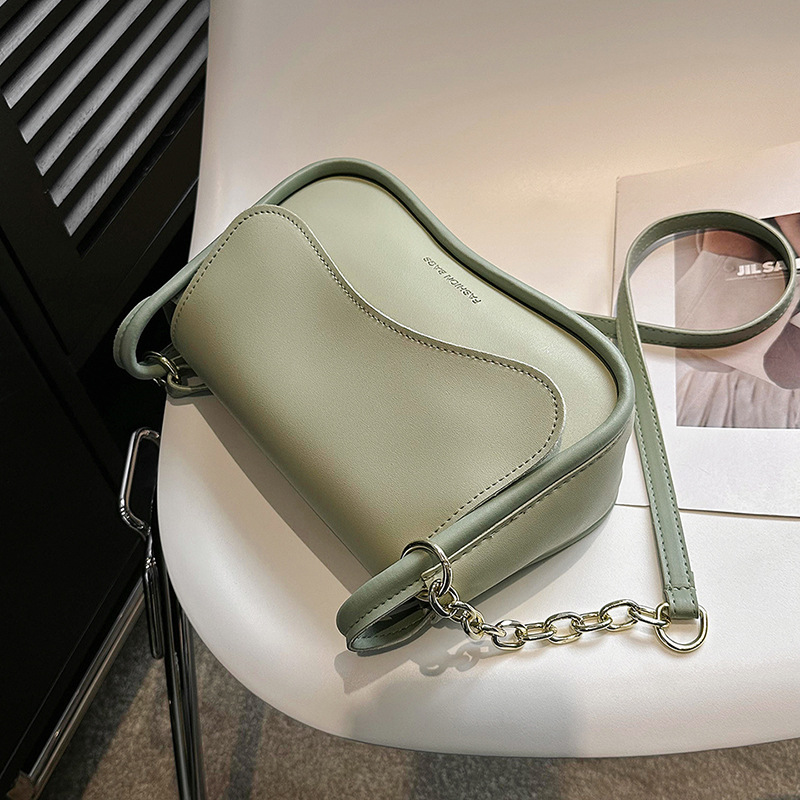 High-end all-match small bag for women 2023 new popular texture underarm saddle bag ins niche crossbody bag