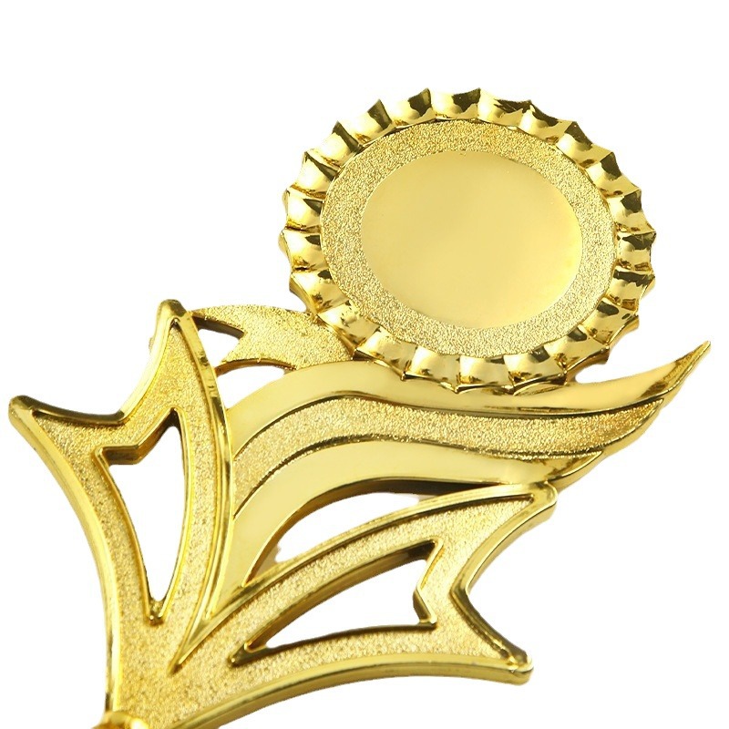 Factory wholesale Sunflower Trophy sports golden doll trophy flower brand plastic trophy wholesale gold foil printing lo