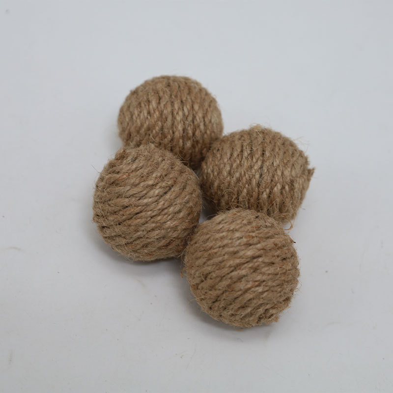 Pet cat toy with small sandstone natural color cotton hemp rope ball spherical rolling CAT Entertainment relieving stuffy cat toy