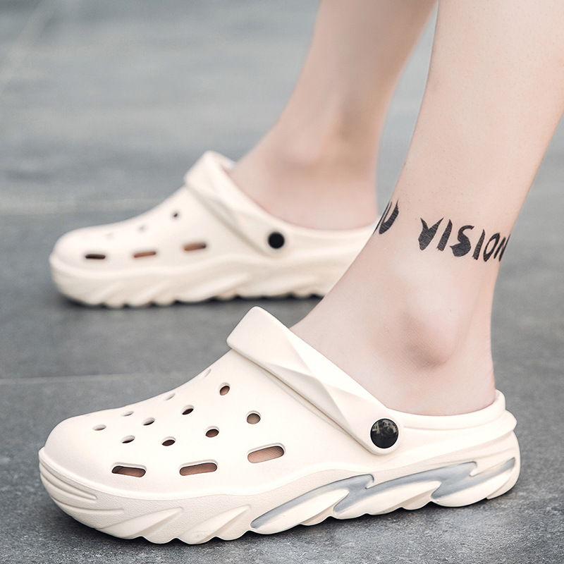 Summer New Casual Men's Hole Shoes Non-slip Thick-soled Breathable Height-increasing Beach Sandals with Soft Sole Slippers