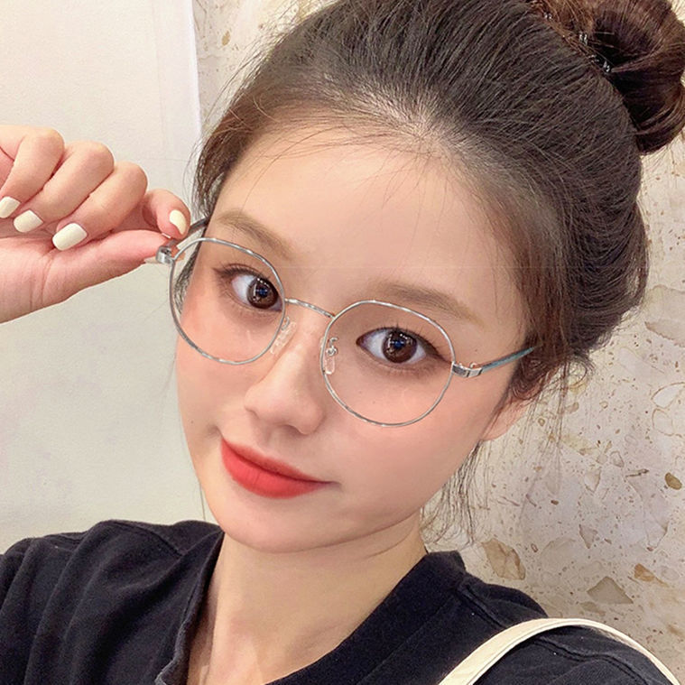 Glasses for female students Korean version of myopic degree without makeup artifact face small anti-blue light radiation flat light eye frame for men