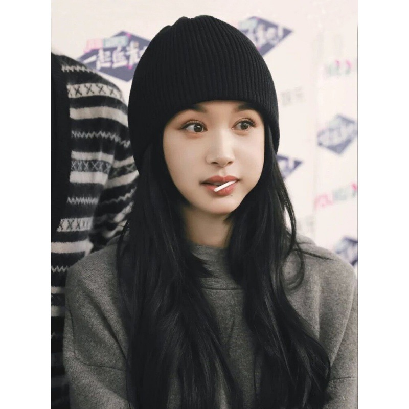 Qiheng white knitted hat for women autumn and winter Korean style fashionable all-match solid color big head circumference wool pullover hat confinement