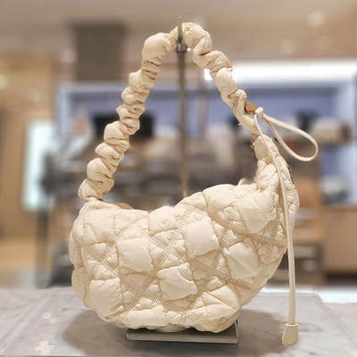 Niche Bubble Women's Bag All-match One-shoulder Underarm Bag Korean Down Cotton Bag Casual Crossbody Bag Pleated Cloud Bag