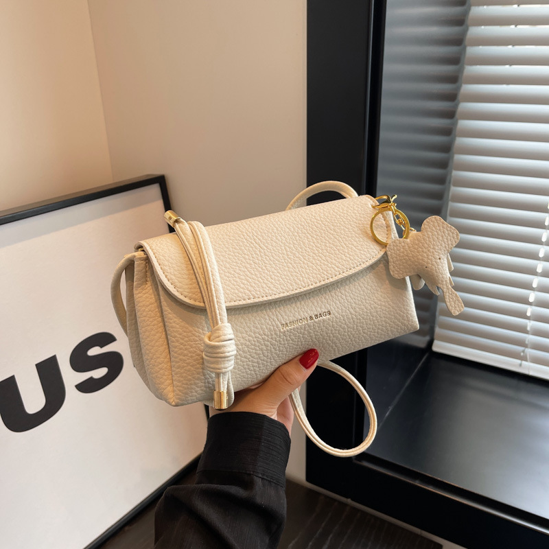 This year's popular small bag women's new trendy popular soft leather small satchel high texture niche ins single shoulder underarm bag