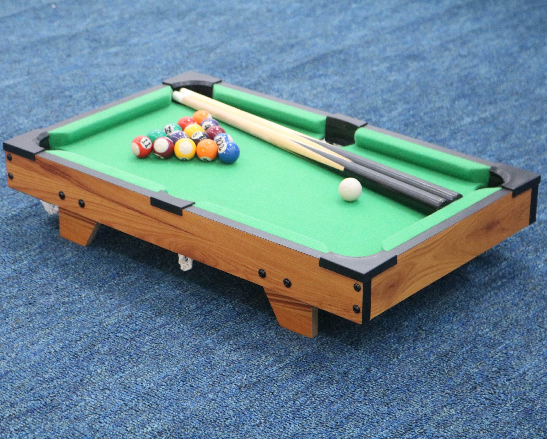 Dynamic health factory direct selling children's billiard table mini children's pool table parent-child interaction cross-border hot selling